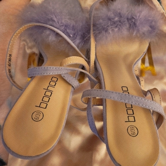 BooHoo Lilac Strappy Sandals - Picture 2 of 5
